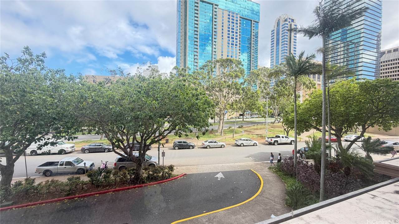 https://bt-photos.global.ssl.fastly.net/honolulu/1280_boomver_1_202606404-2.jpg