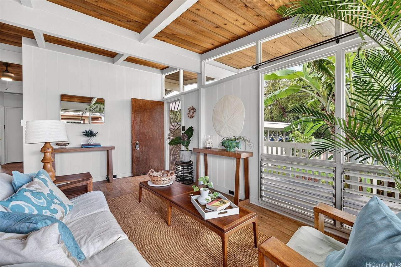 https://bt-photos.global.ssl.fastly.net/honolulu/1280_boomver_1_202606589-2.jpg