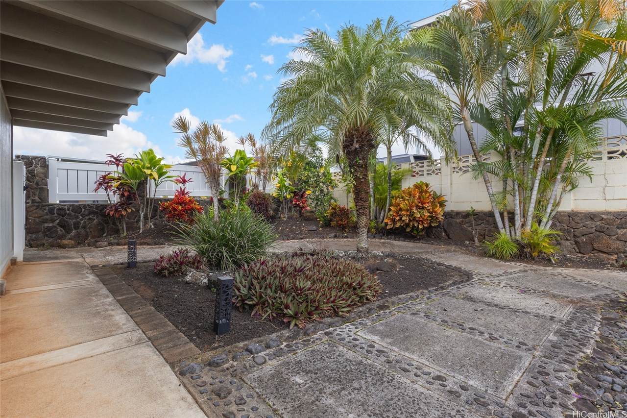 https://bt-photos.global.ssl.fastly.net/honolulu/1280_boomver_1_202606602-2.jpg