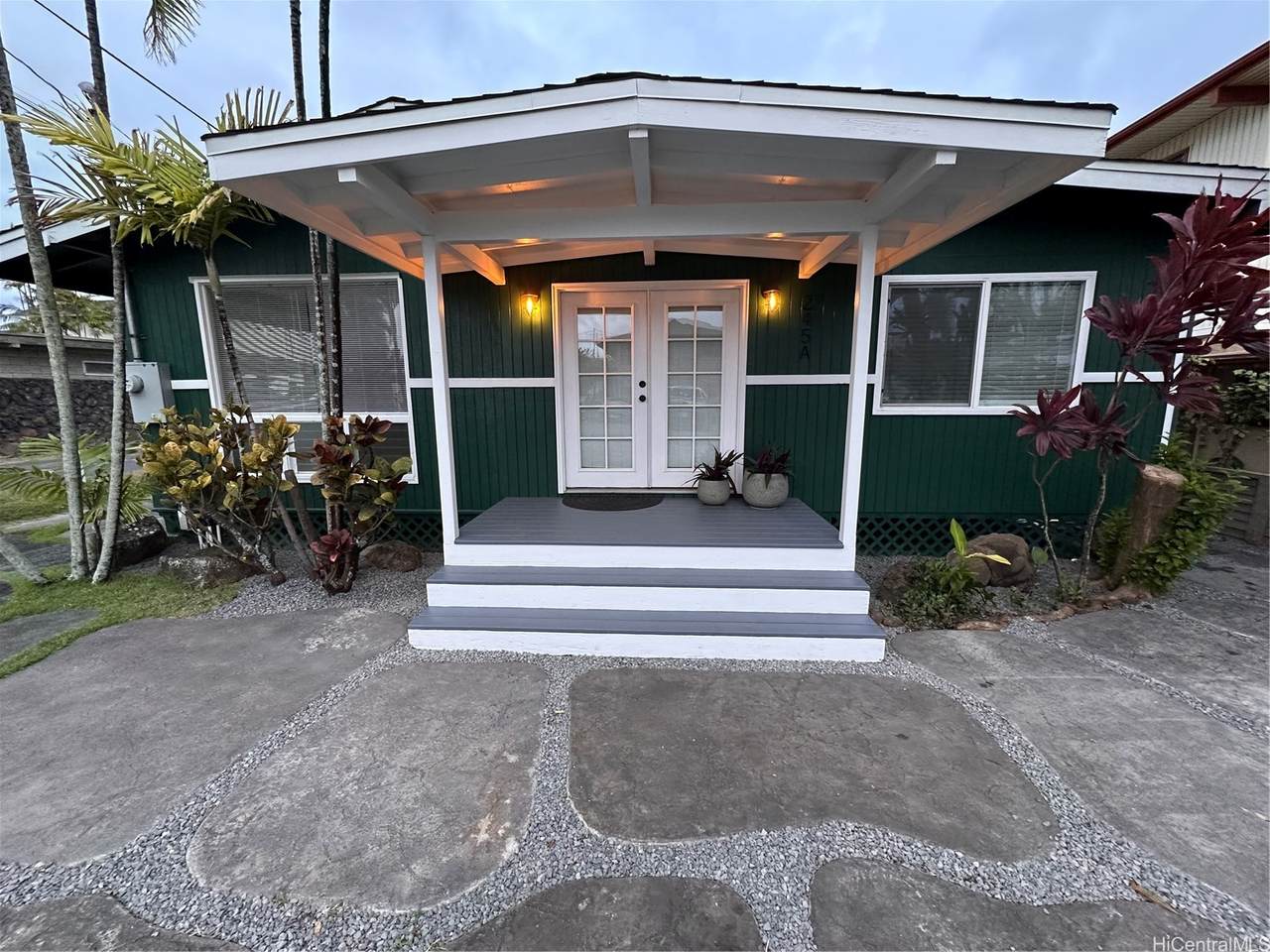 245 Hualani Street - Photo 1
