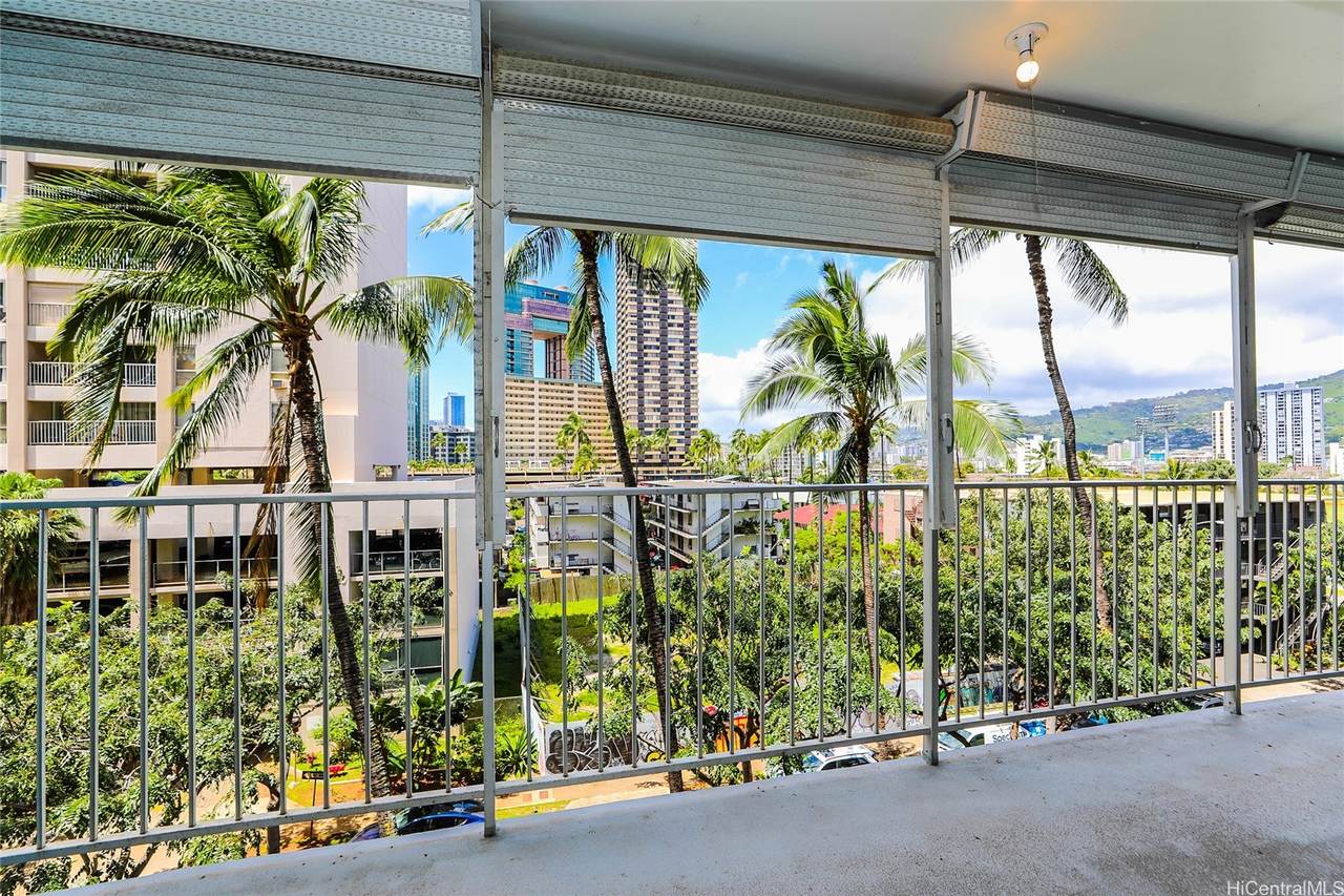 439 Keoniana Street - Photo 1
