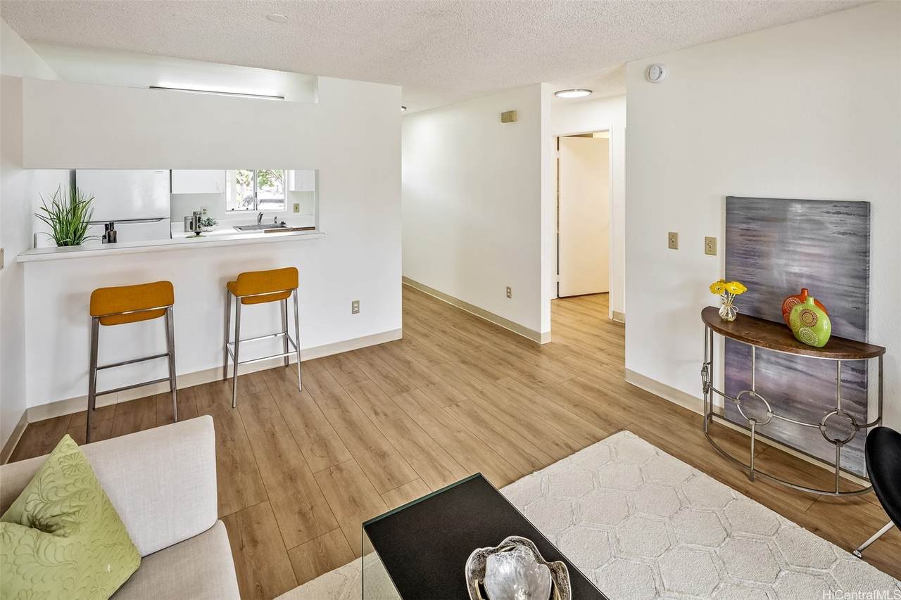 https://bt-photos.global.ssl.fastly.net/honolulu/1280_boomver_1_202606677-2.jpg