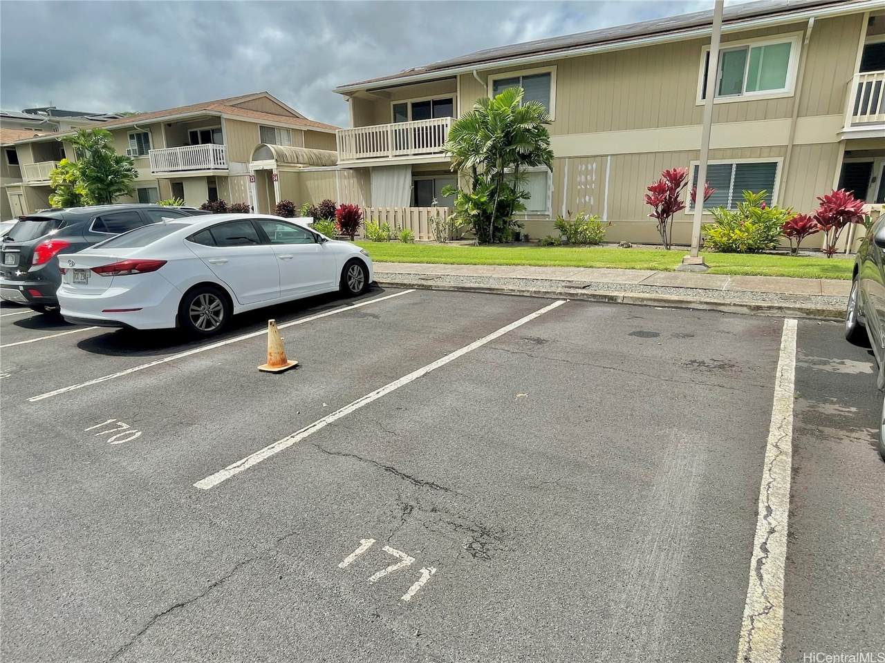 https://bt-photos.global.ssl.fastly.net/honolulu/1280_boomver_1_202606720-2.jpg