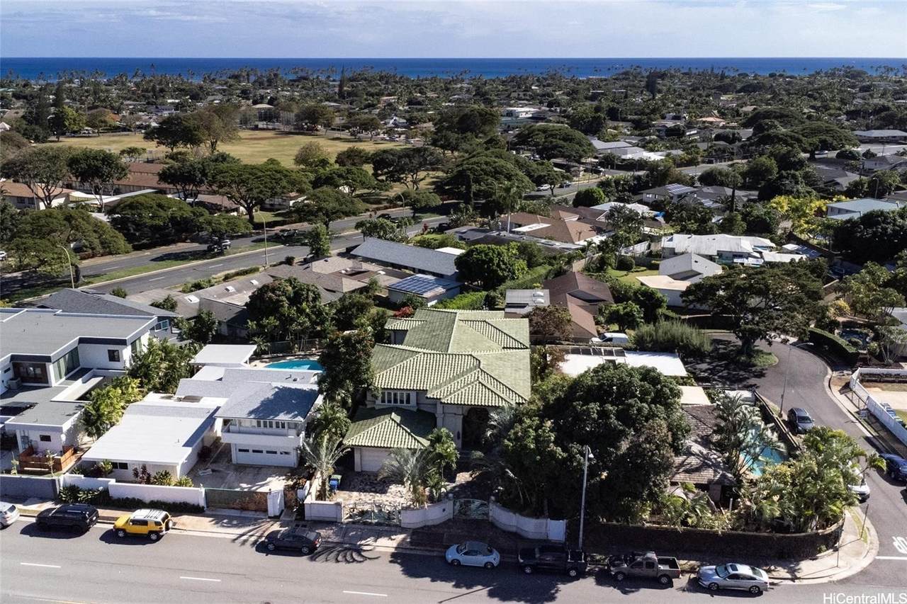 https://bt-photos.global.ssl.fastly.net/honolulu/1280_boomver_1_202606734-2.jpg