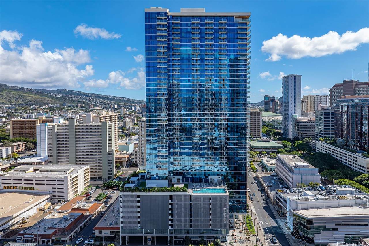 https://bt-photos.global.ssl.fastly.net/honolulu/1280_boomver_1_202606817-2.jpg