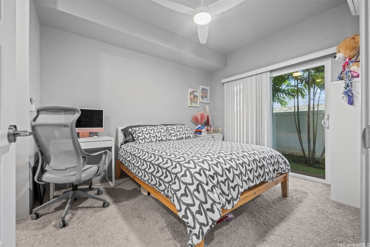 https://bt-photos.global.ssl.fastly.net/honolulu/1280_boomver_1_202606843-2.jpg