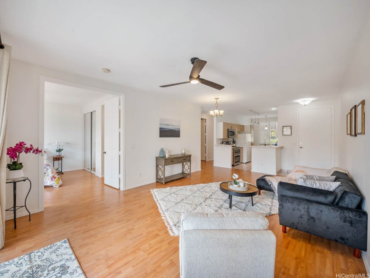 https://bt-photos.global.ssl.fastly.net/honolulu/1280_boomver_1_202606883-2.jpg