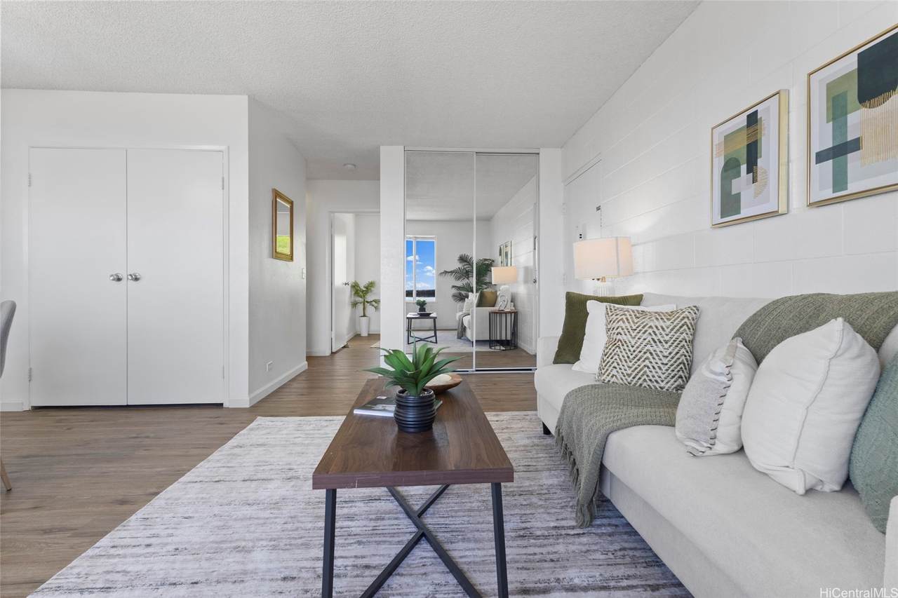 https://bt-photos.global.ssl.fastly.net/honolulu/1280_boomver_1_202606955-2.jpg