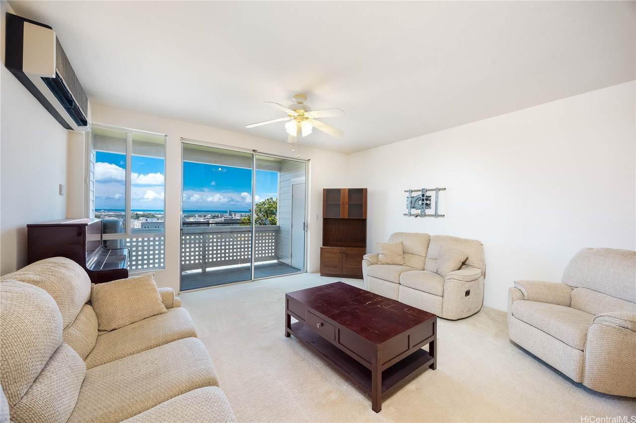 https://bt-photos.global.ssl.fastly.net/honolulu/1280_boomver_1_202606997-2.jpg