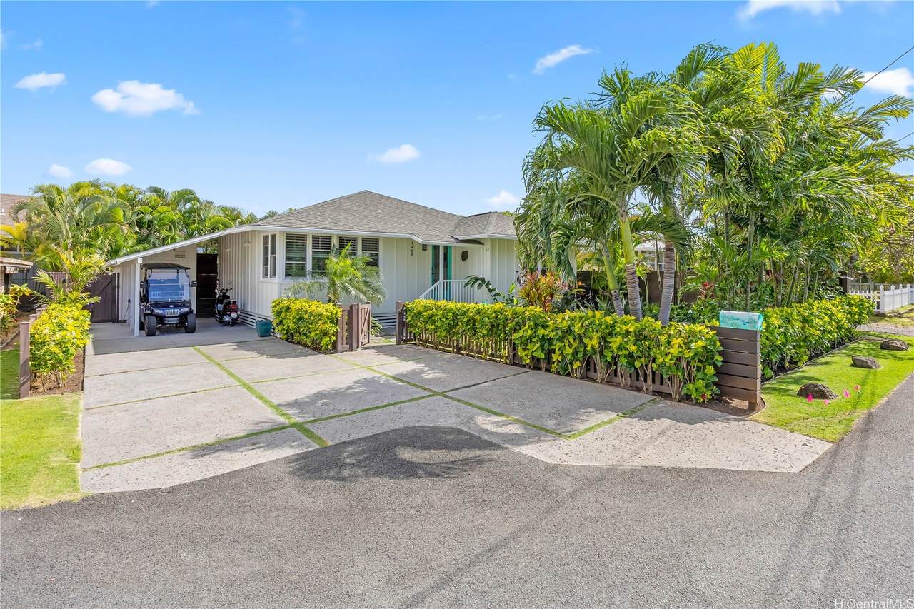 146 Maluniu Avenue - Photo 1