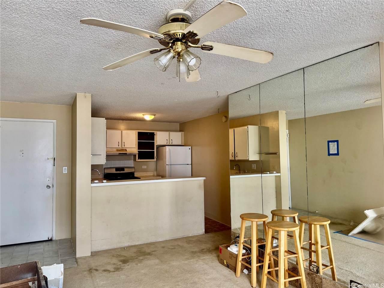 https://bt-photos.global.ssl.fastly.net/honolulu/1280_boomver_1_202607385-2.jpg