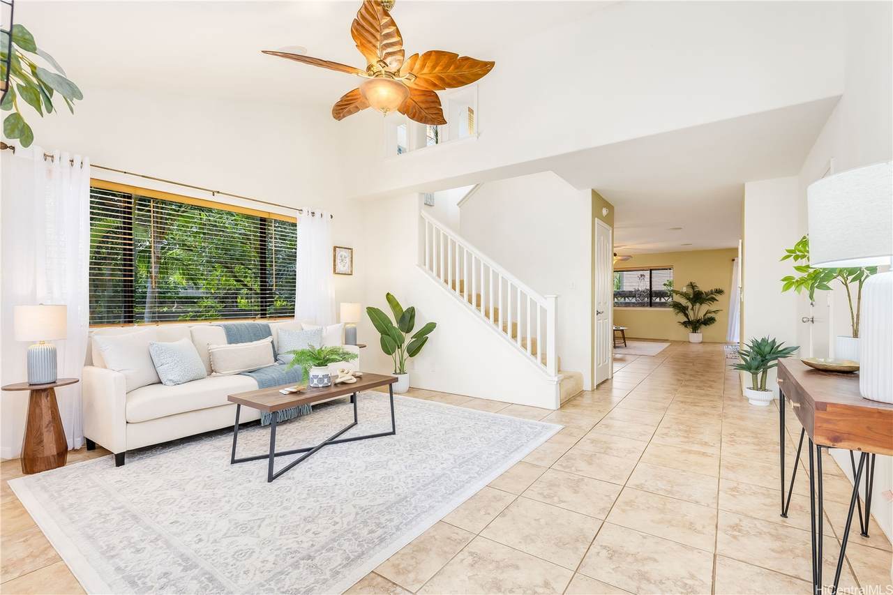 https://bt-photos.global.ssl.fastly.net/honolulu/1280_boomver_1_202607436-2.jpg