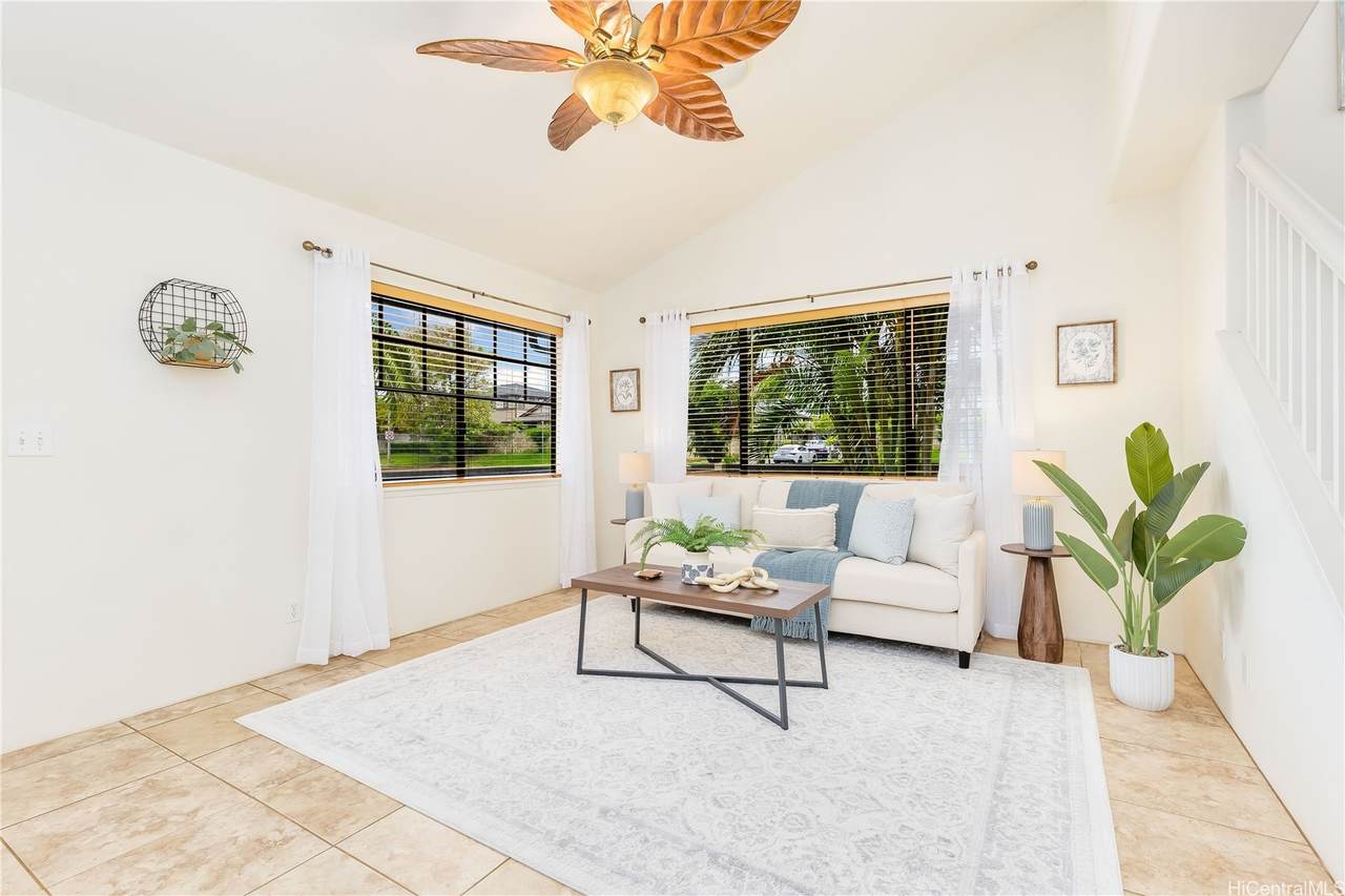 https://bt-photos.global.ssl.fastly.net/honolulu/1280_boomver_1_202607436-2.jpg