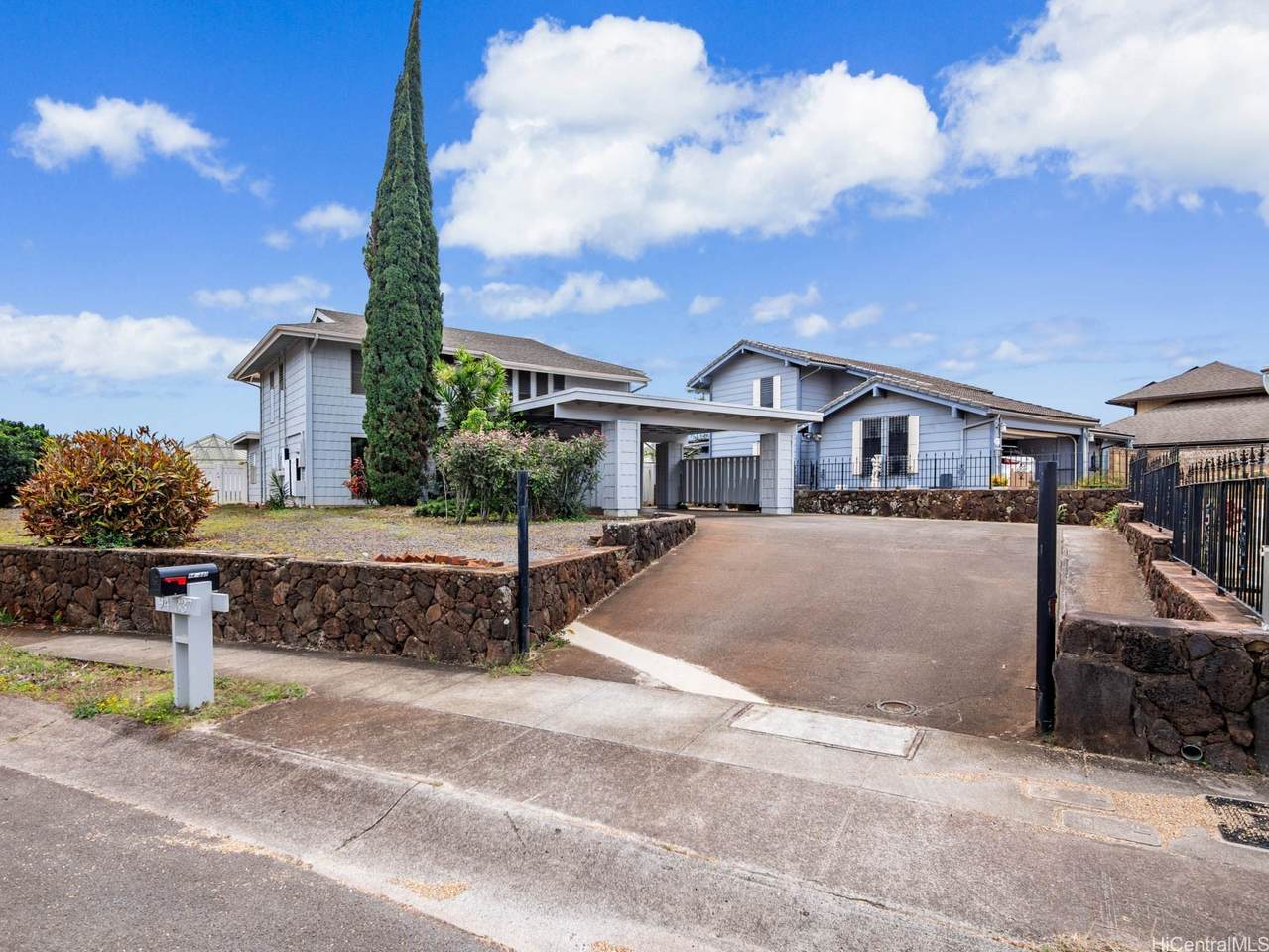 94-337 Makapipipi Street - Photo 1