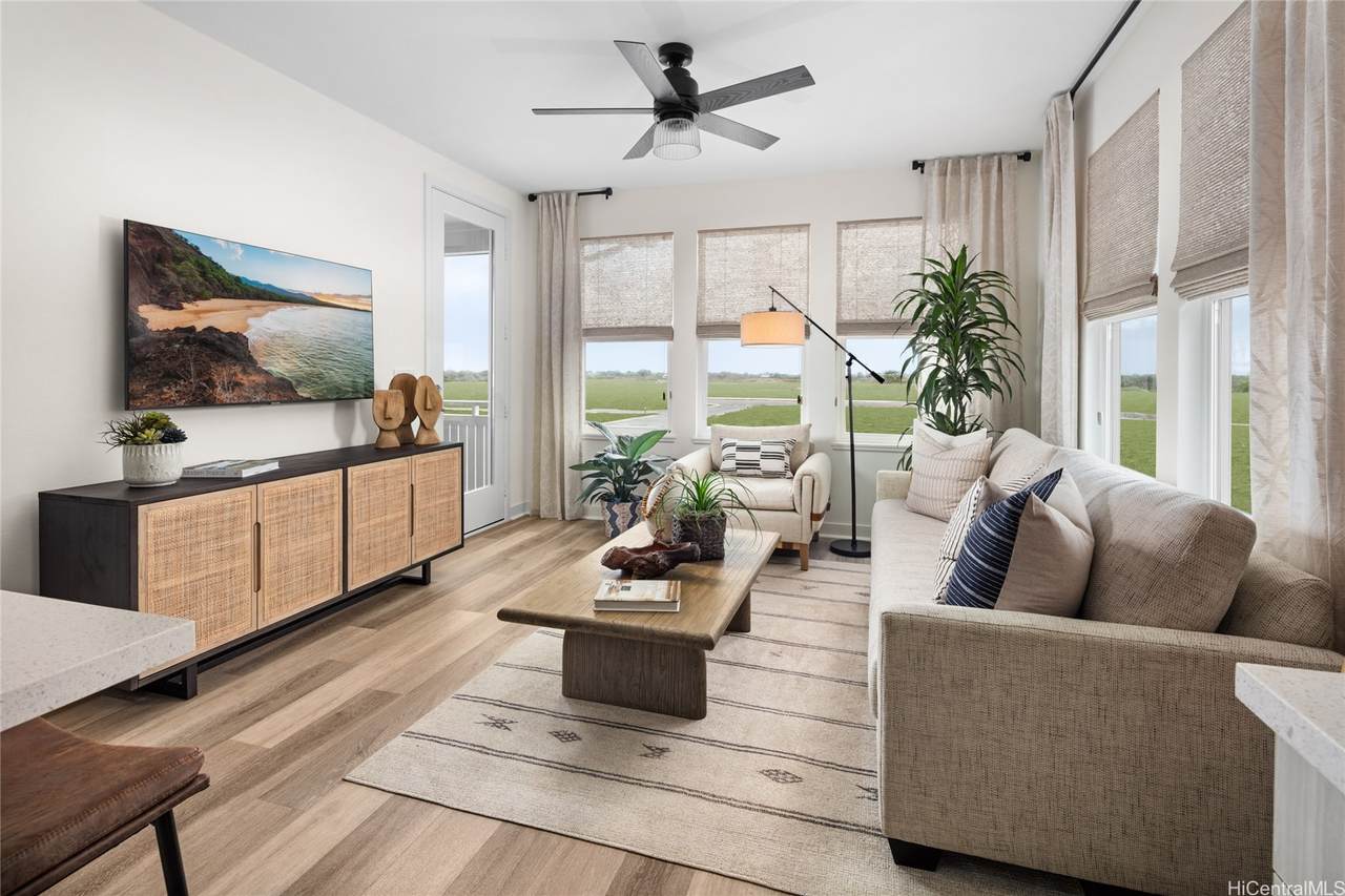 https://bt-photos.global.ssl.fastly.net/honolulu/1280_boomver_1_202607498-2.jpg
