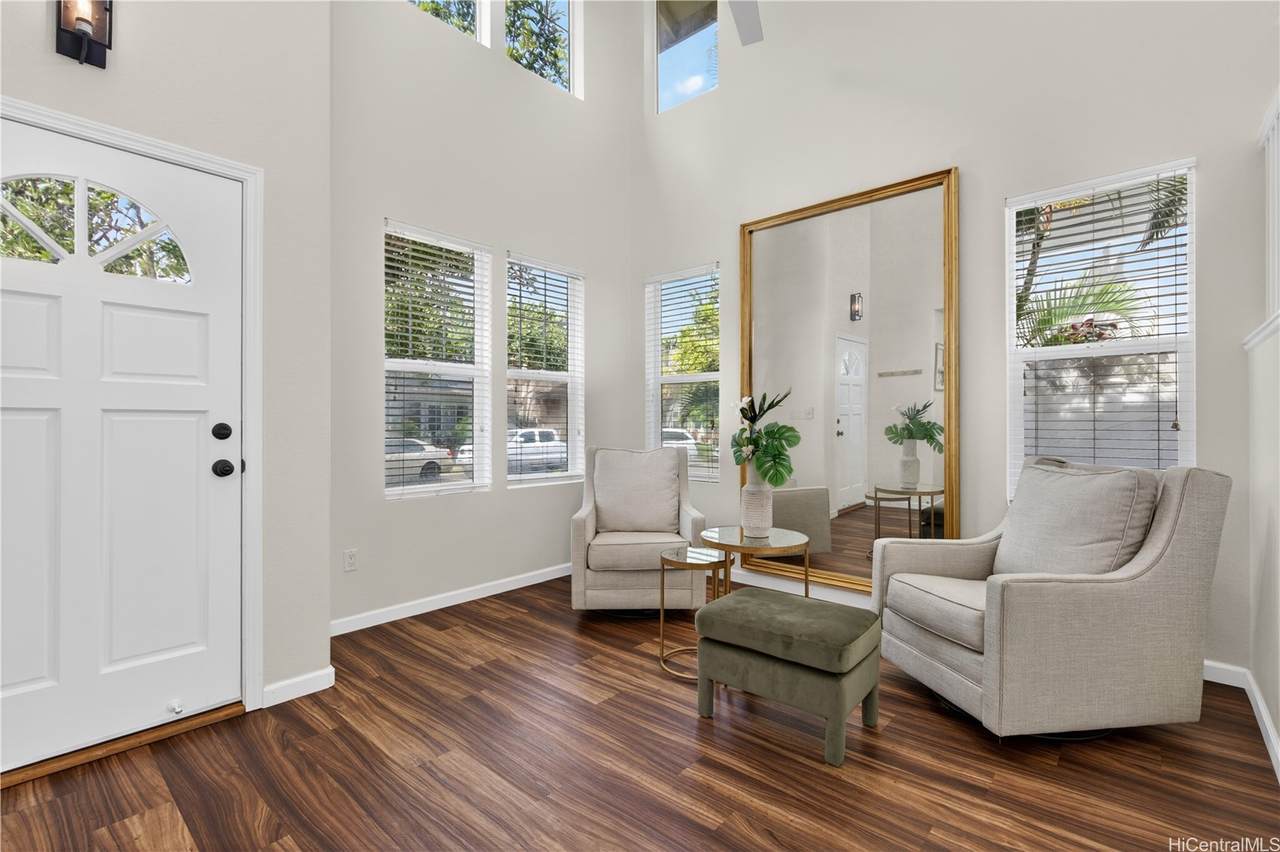 https://bt-photos.global.ssl.fastly.net/honolulu/1280_boomver_1_202607563-2.jpg