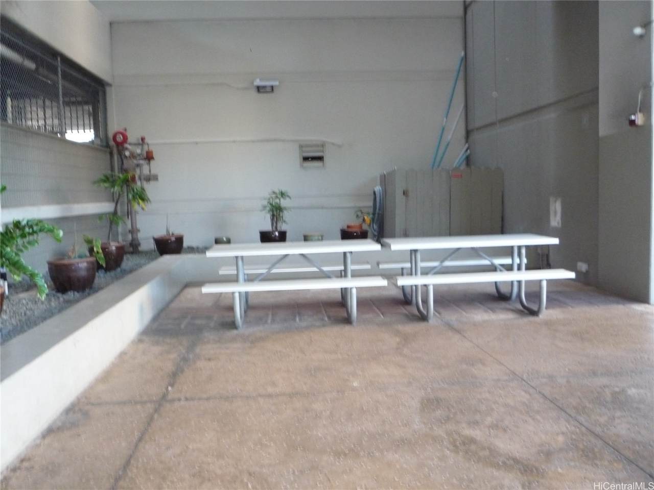 https://bt-photos.global.ssl.fastly.net/honolulu/1280_boomver_1_202607767-6.jpg