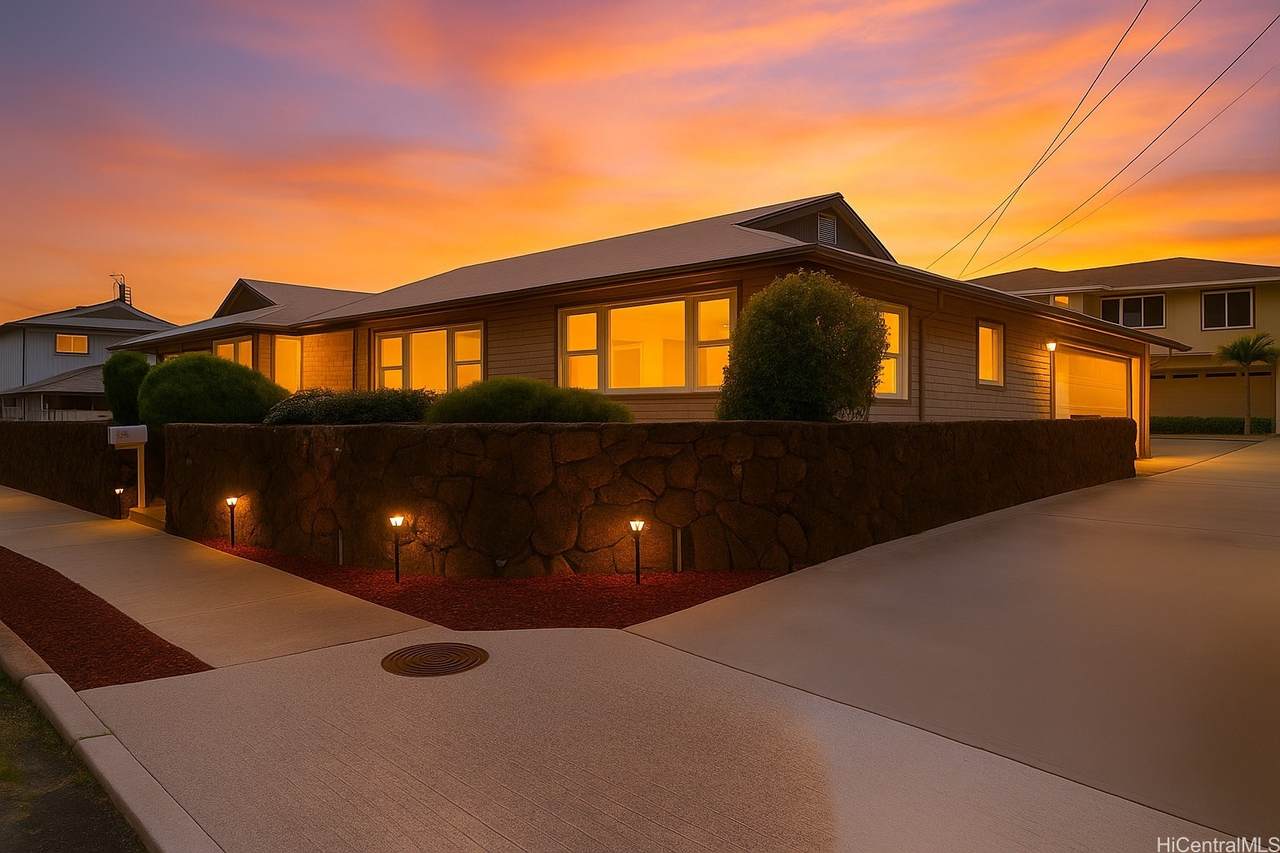 4153 Kilauea Avenue - Photo 1