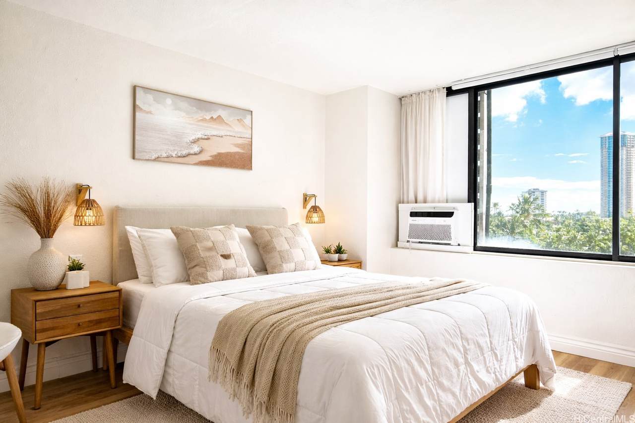 444 Niu Street - Photo 1