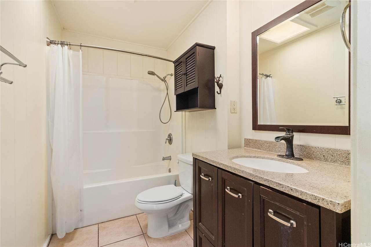 https://bt-photos.global.ssl.fastly.net/honolulu/1280_boomver_1_202607880-2.jpg