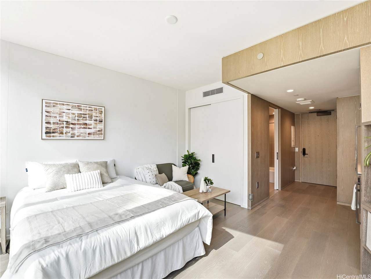 1000 Auahi Street - Photo 1