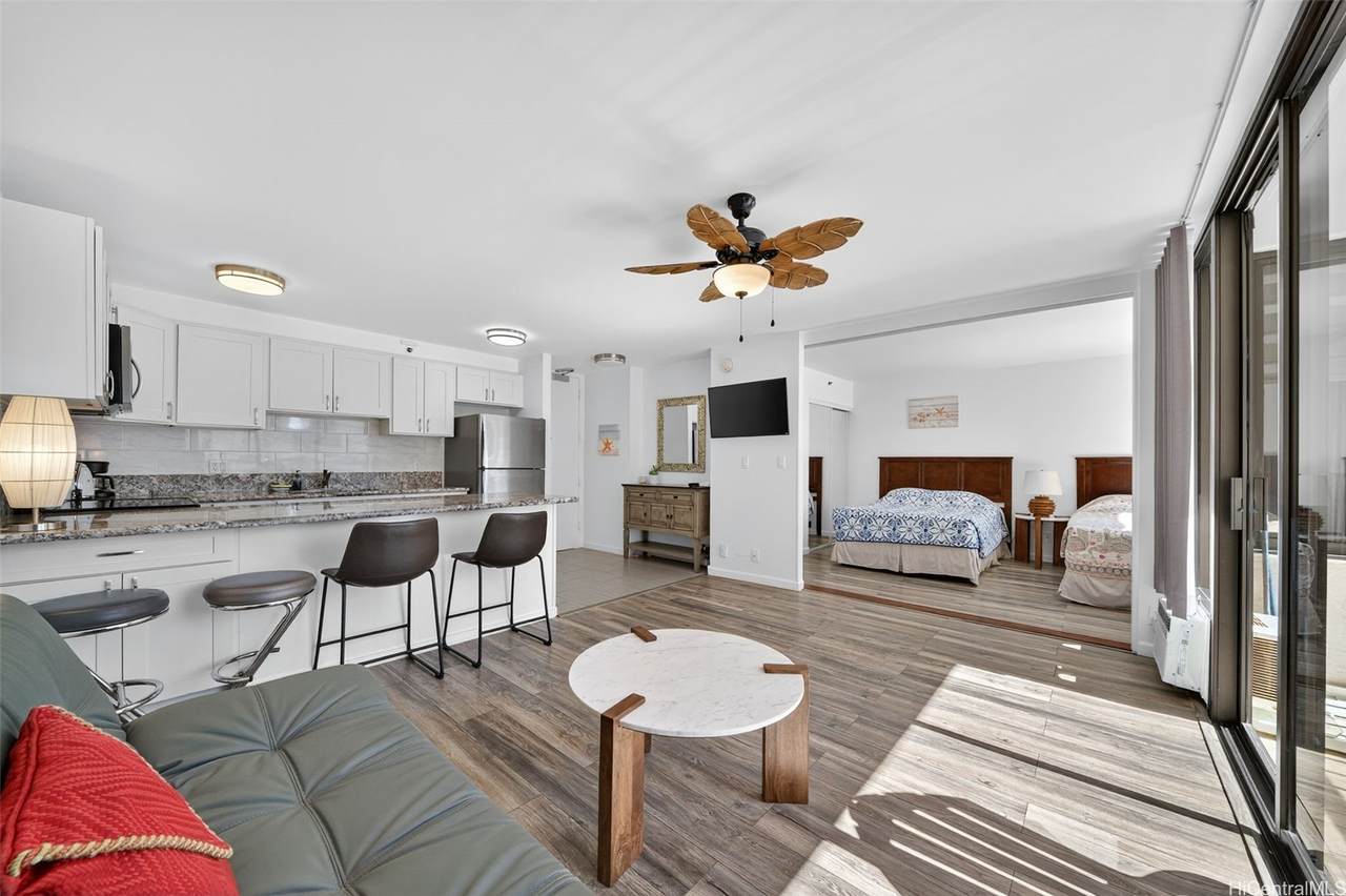 201 Ohua Avenue - Photo 1