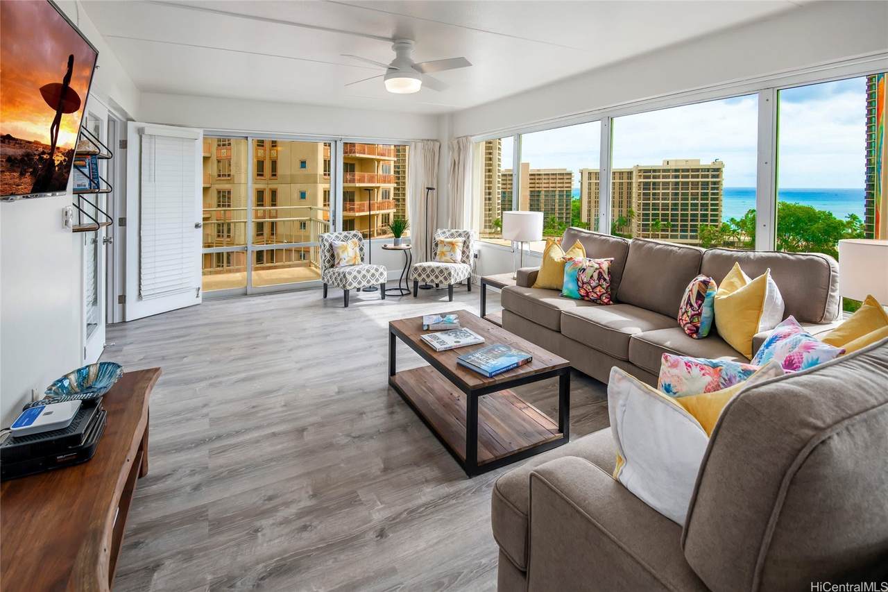https://bt-photos.global.ssl.fastly.net/honolulu/1280_boomver_1_202608004-2.jpg