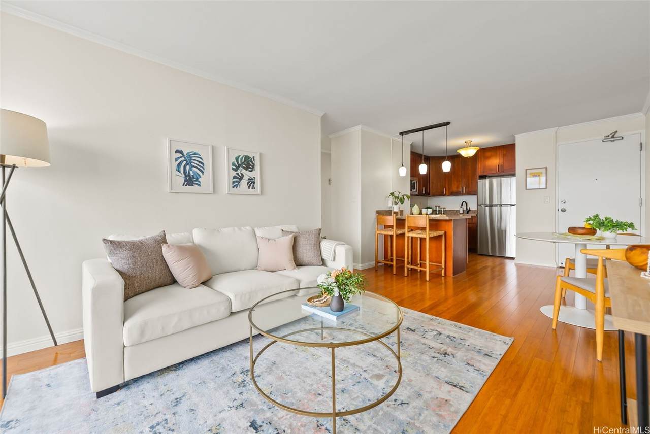 2637 Kuilei Street - Photo 1