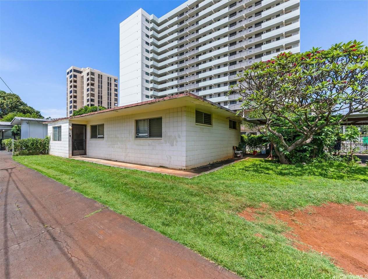 1817 Wilder Avenue - Photo 1