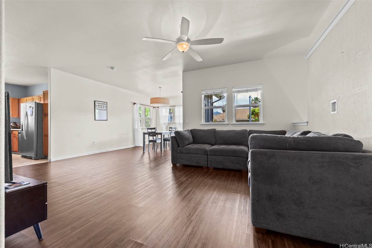 https://bt-photos.global.ssl.fastly.net/honolulu/1280_boomver_1_202608140-2.jpg