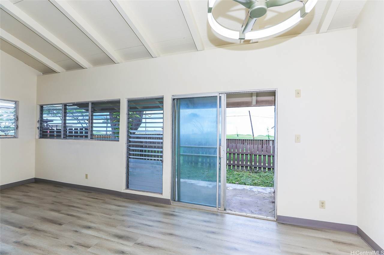 https://bt-photos.global.ssl.fastly.net/honolulu/1280_boomver_1_202608163-2.jpg