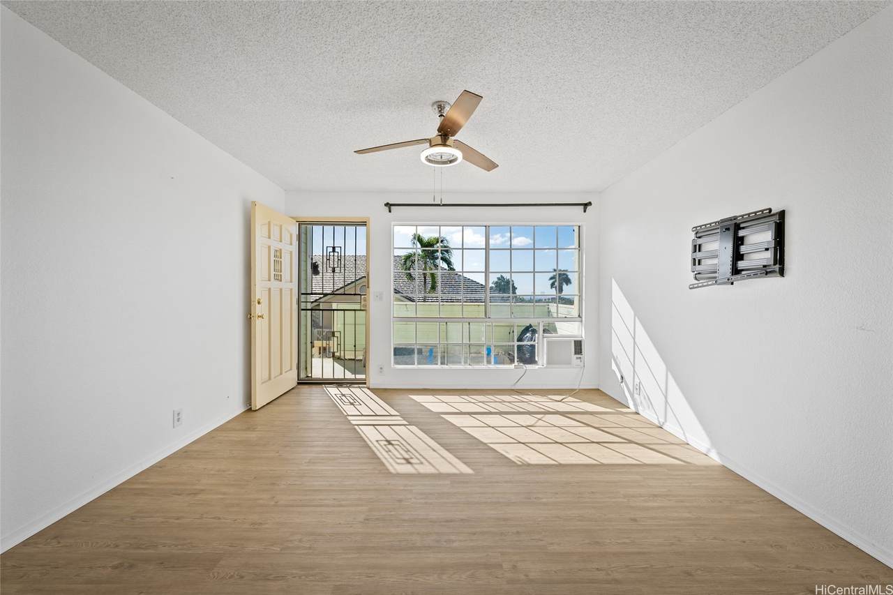 https://bt-photos.global.ssl.fastly.net/honolulu/1280_boomver_1_202608190-2.jpg