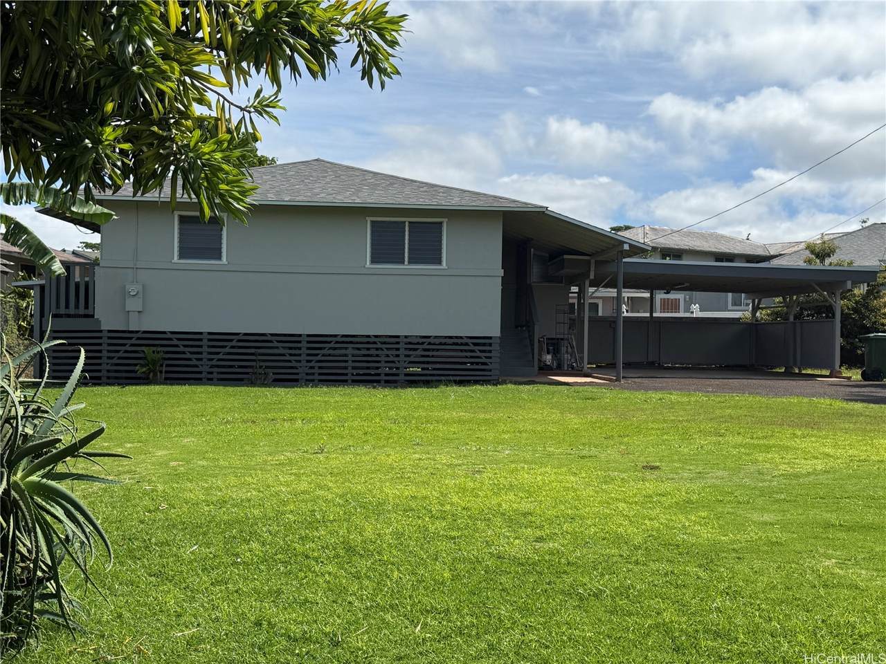 1221 Ihiihi Avenue - Photo 1