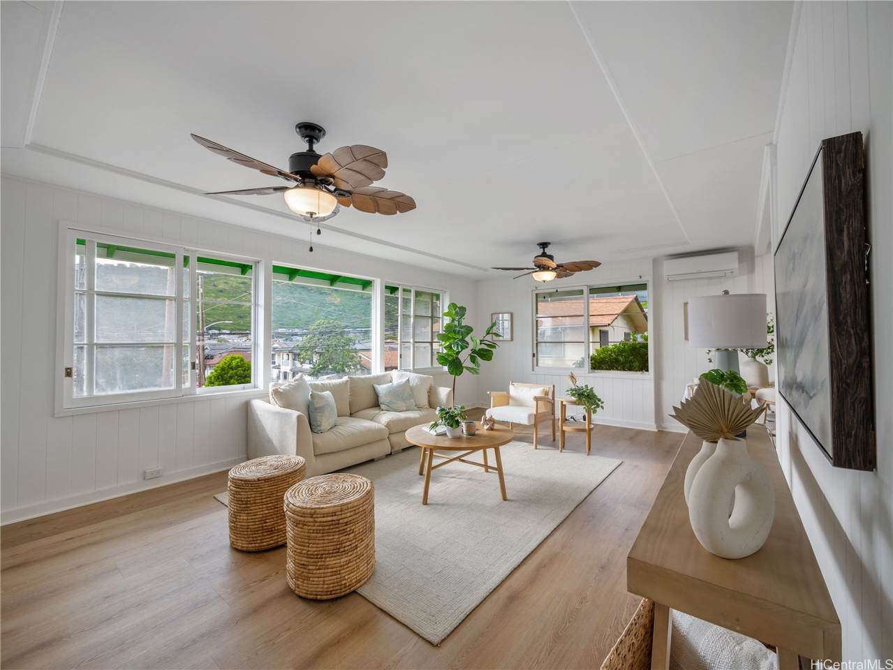 https://bt-photos.global.ssl.fastly.net/honolulu/1280_boomver_1_202608228-2.jpg