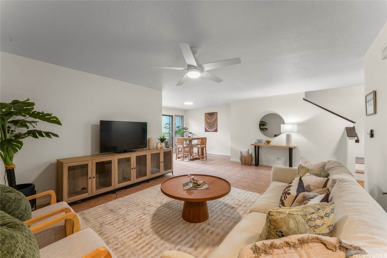 https://bt-photos.global.ssl.fastly.net/honolulu/1280_boomver_1_202608234-2.jpg