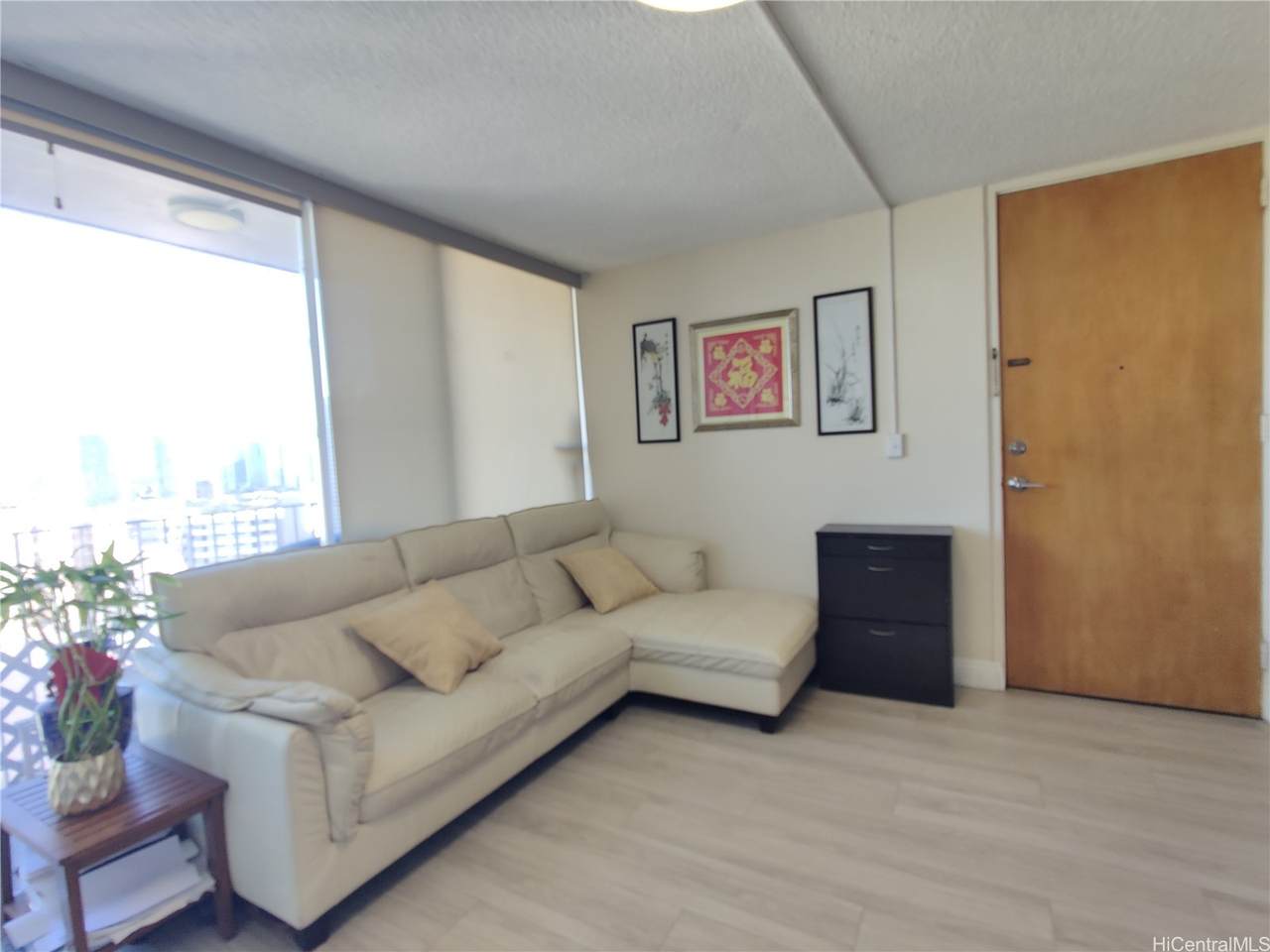 https://bt-photos.global.ssl.fastly.net/honolulu/1280_boomver_1_202608269-2.jpg