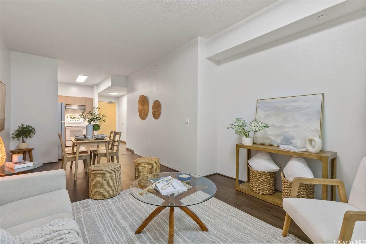 https://bt-photos.global.ssl.fastly.net/honolulu/1280_boomver_1_202608495-2.jpg
