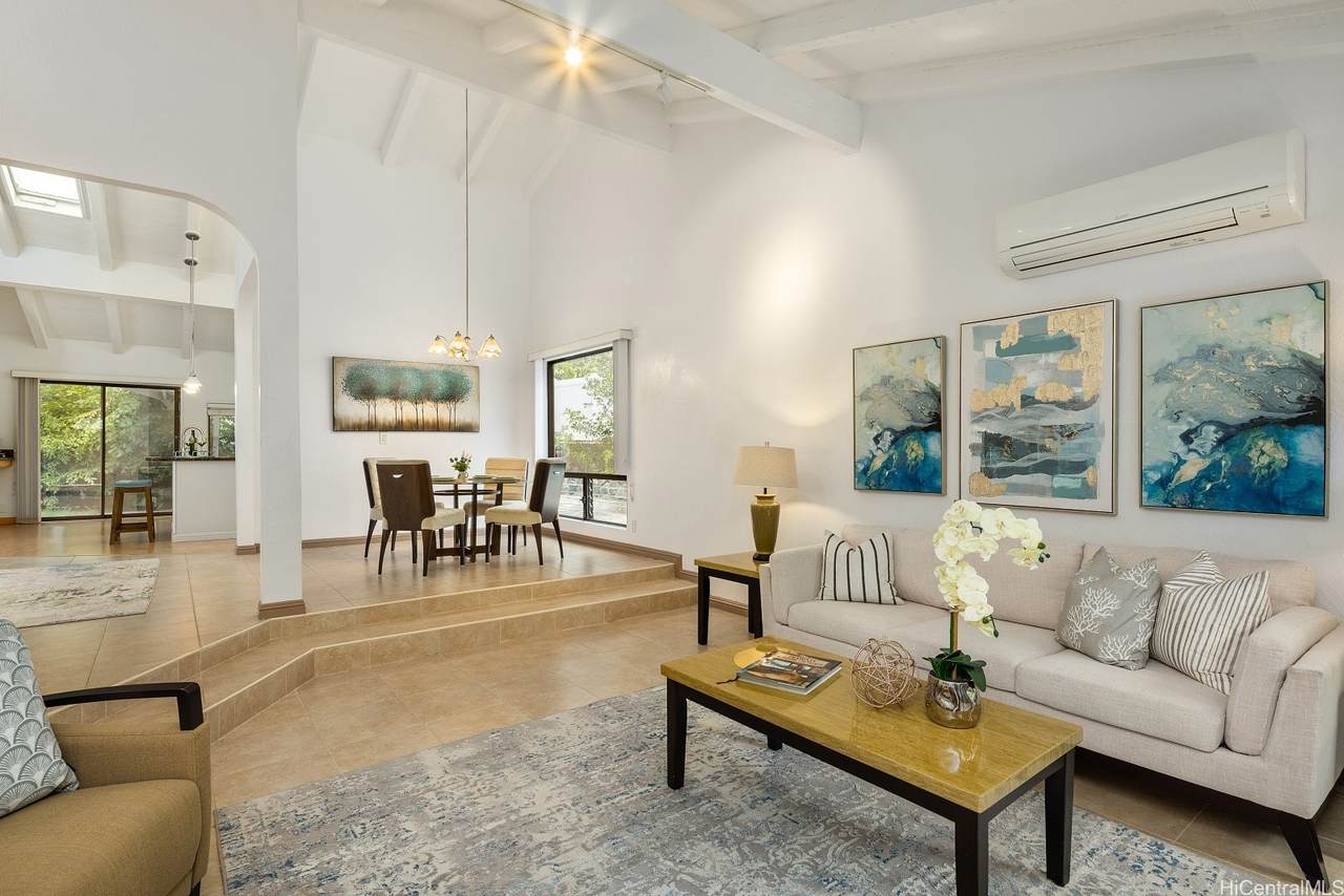 1360 Kaeleku Street - Photo 1