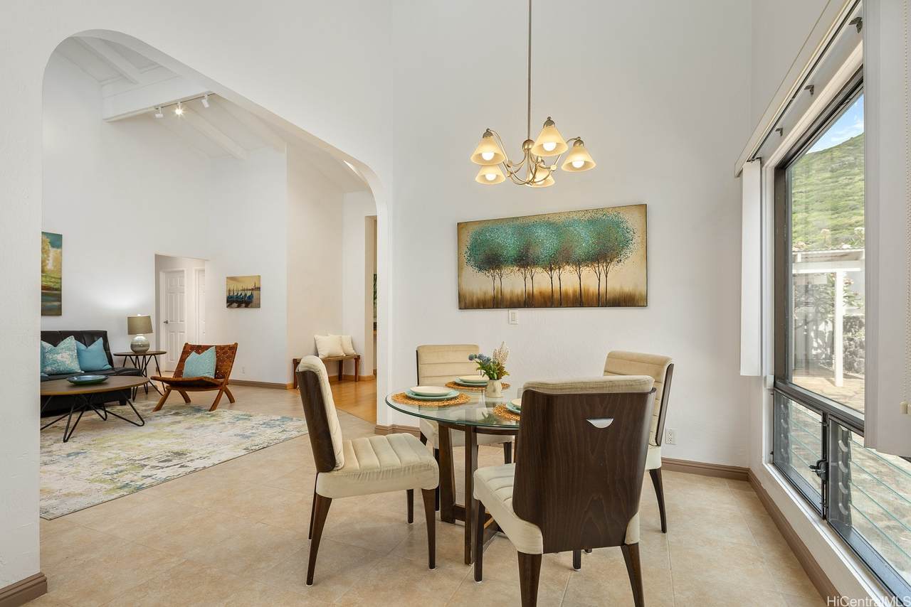 https://bt-photos.global.ssl.fastly.net/honolulu/1280_boomver_1_202608588-2.jpg