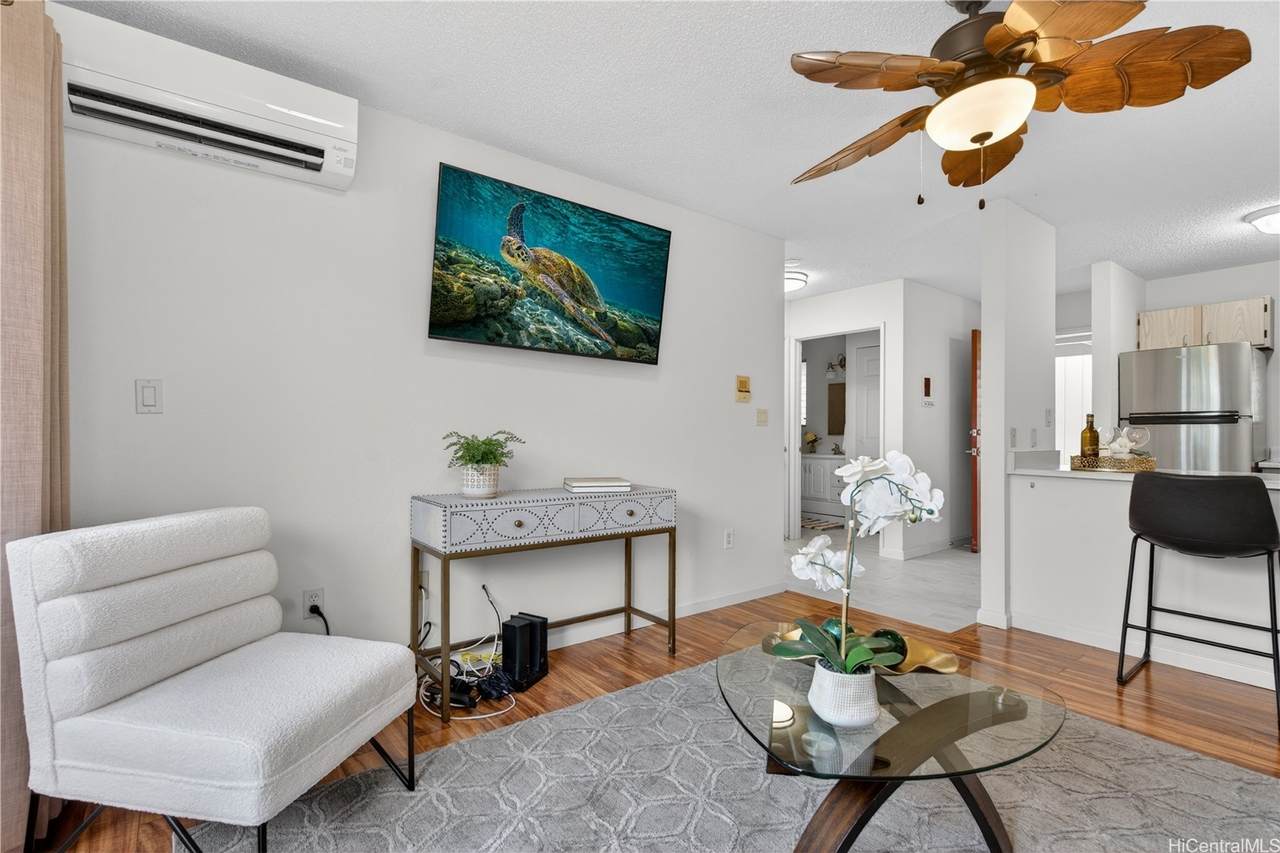 https://bt-photos.global.ssl.fastly.net/honolulu/1280_boomver_1_202608608-2.jpg