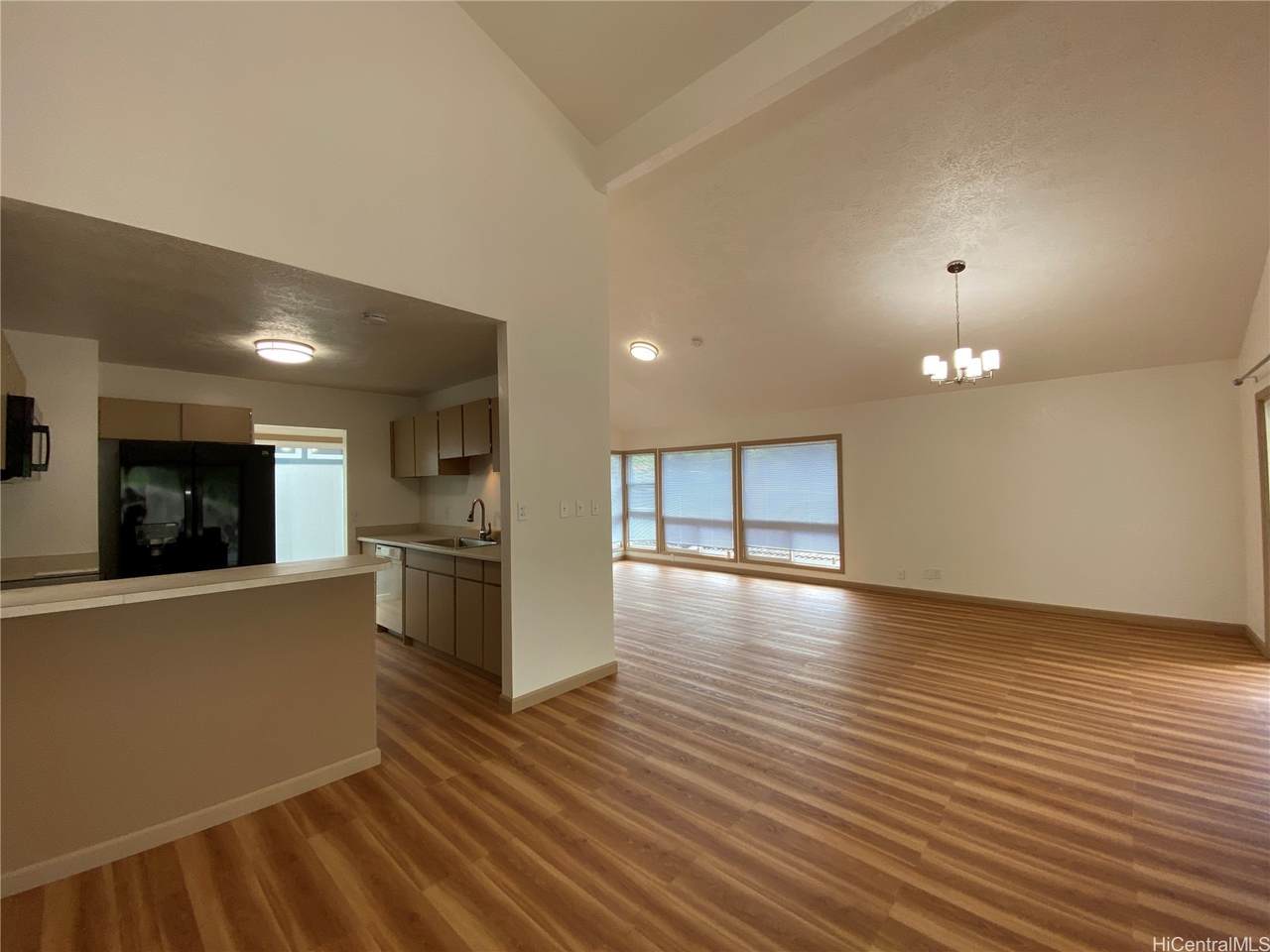 https://bt-photos.global.ssl.fastly.net/honolulu/1280_boomver_1_202608661-2.jpg