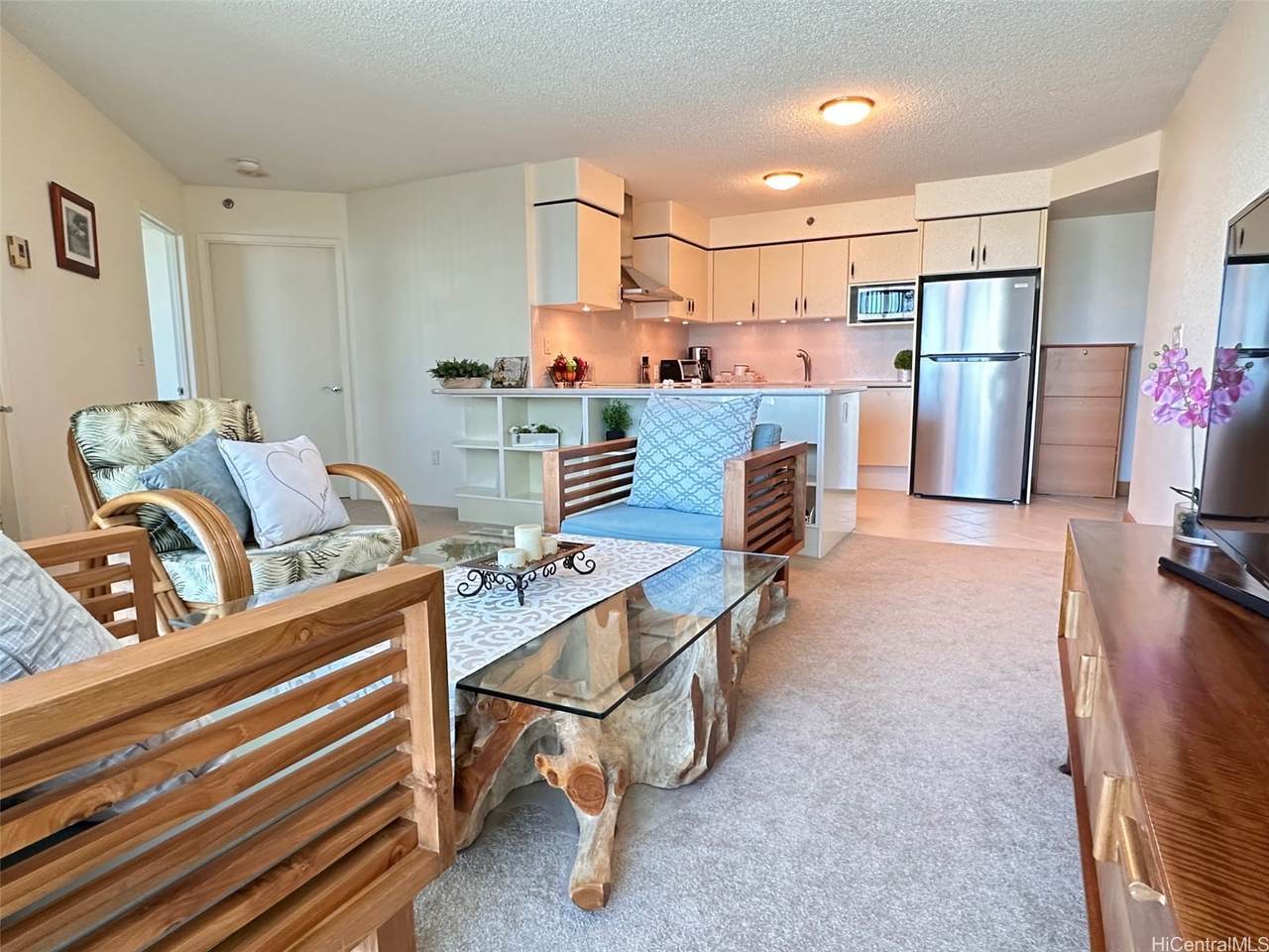 https://bt-photos.global.ssl.fastly.net/honolulu/1280_boomver_1_202608665-2.jpg