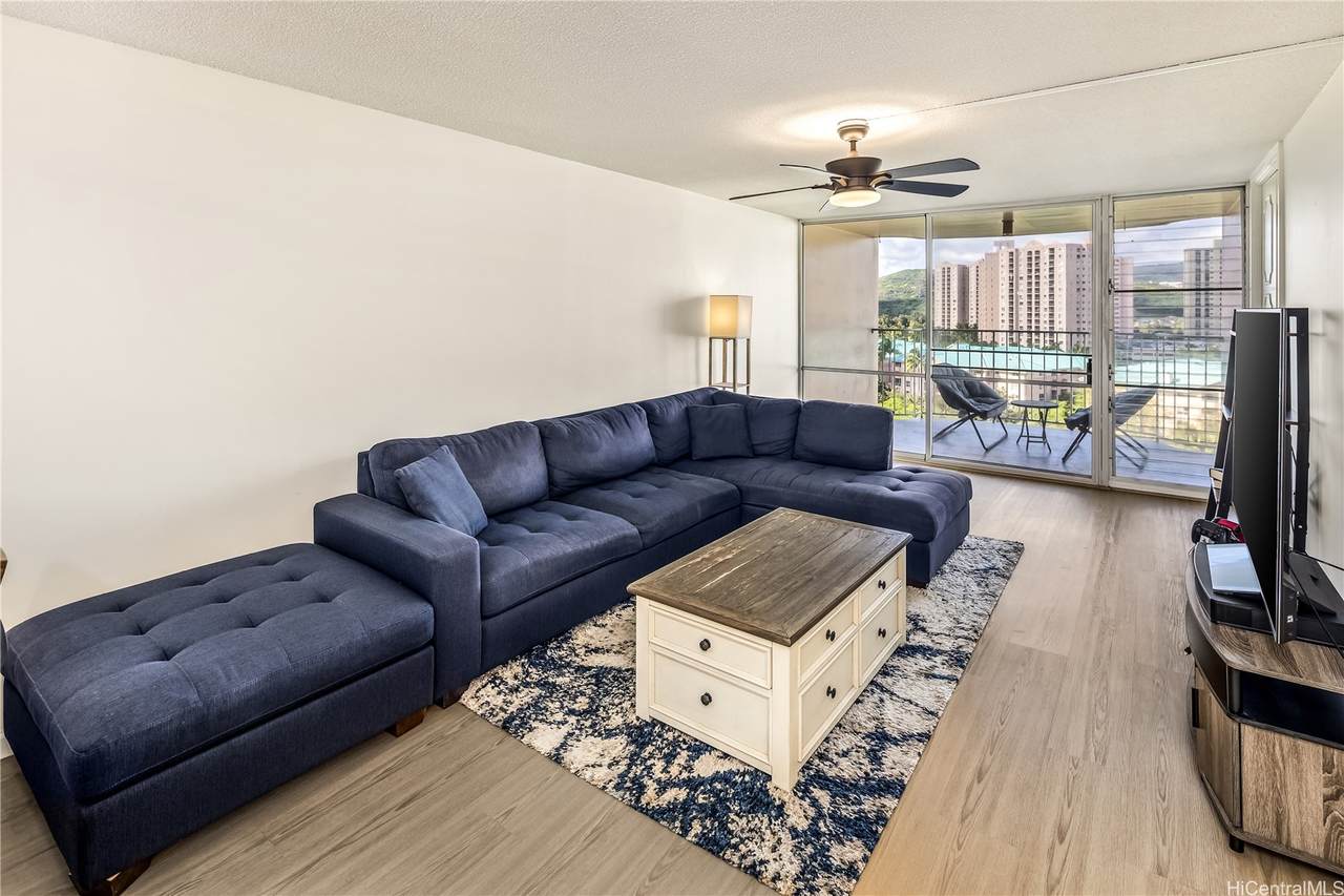 https://bt-photos.global.ssl.fastly.net/honolulu/1280_boomver_1_202608715-2.jpg