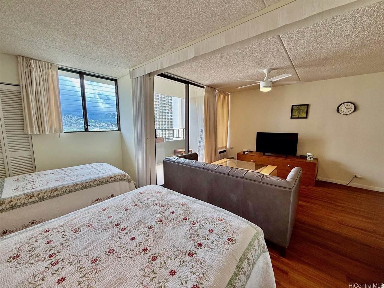 https://bt-photos.global.ssl.fastly.net/honolulu/1280_boomver_1_202608751-2.jpg
