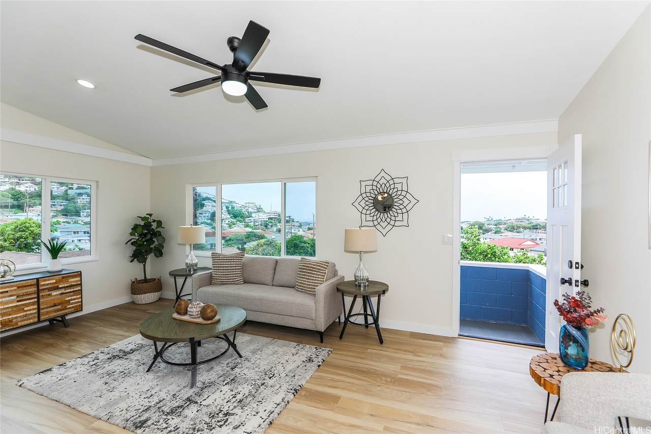 https://bt-photos.global.ssl.fastly.net/honolulu/1280_boomver_1_202608844-2.jpg
