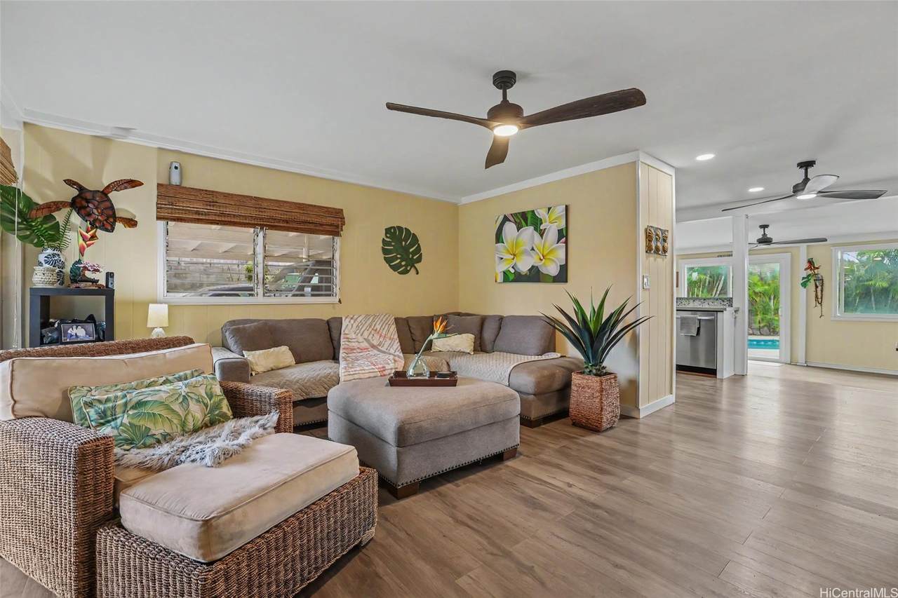 https://bt-photos.global.ssl.fastly.net/honolulu/1280_boomver_1_202608860-2.jpg