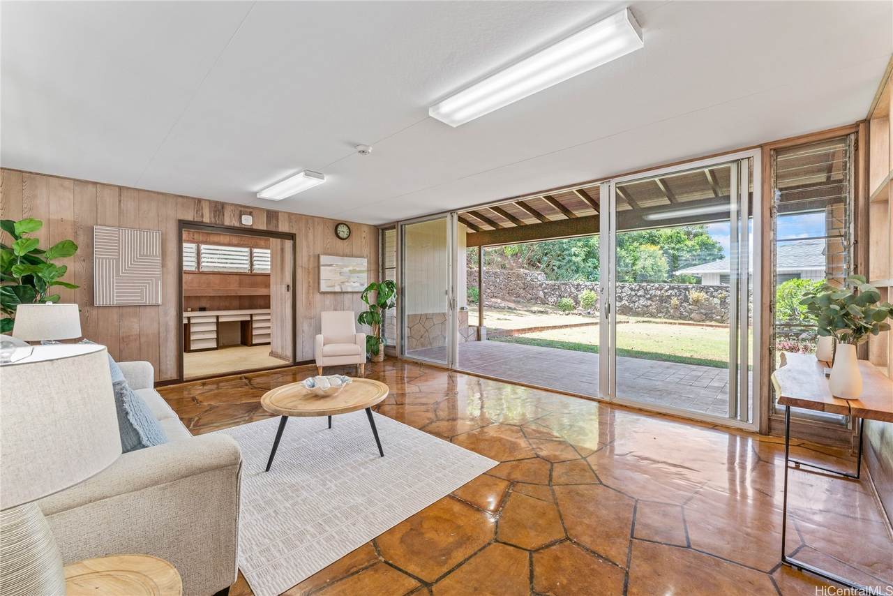 1553 Mahiole Street - Photo 1