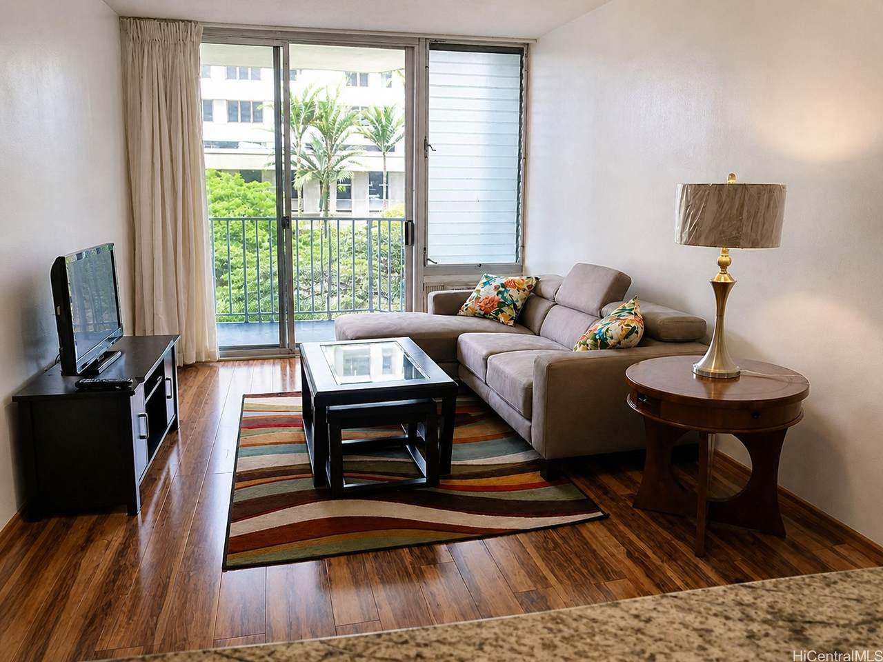 https://bt-photos.global.ssl.fastly.net/honolulu/1280_boomver_1_202608922-2.jpg