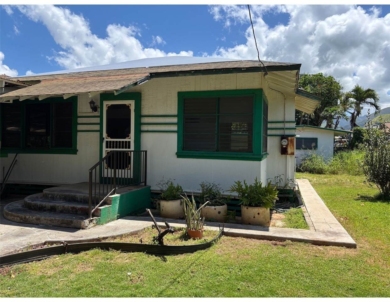 https://bt-photos.global.ssl.fastly.net/honolulu/1280_boomver_1_202608951-2.jpg