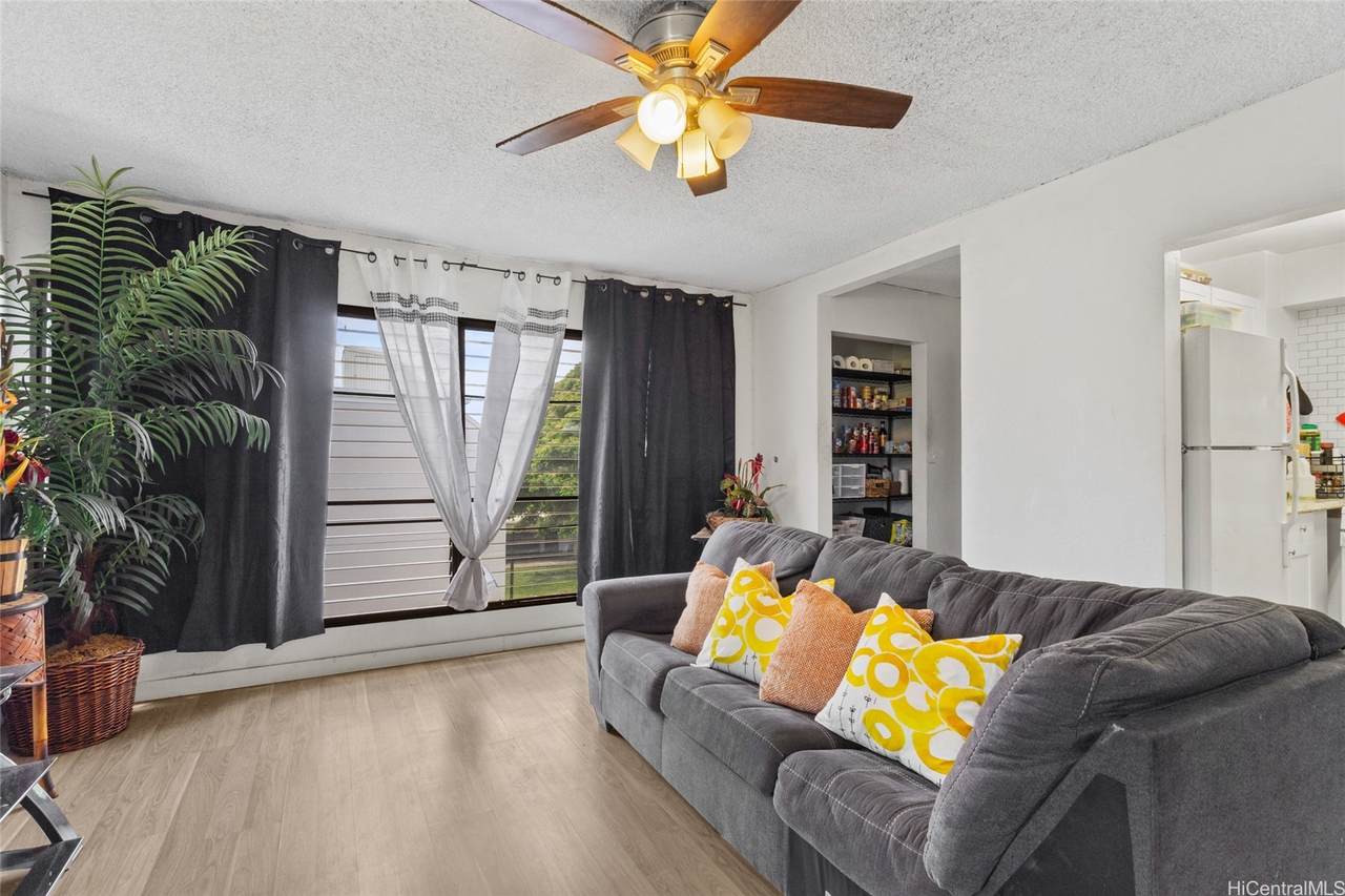 https://bt-photos.global.ssl.fastly.net/honolulu/1280_boomver_1_202609035-2.jpg
